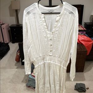 White Long-Sleeve Dress linen